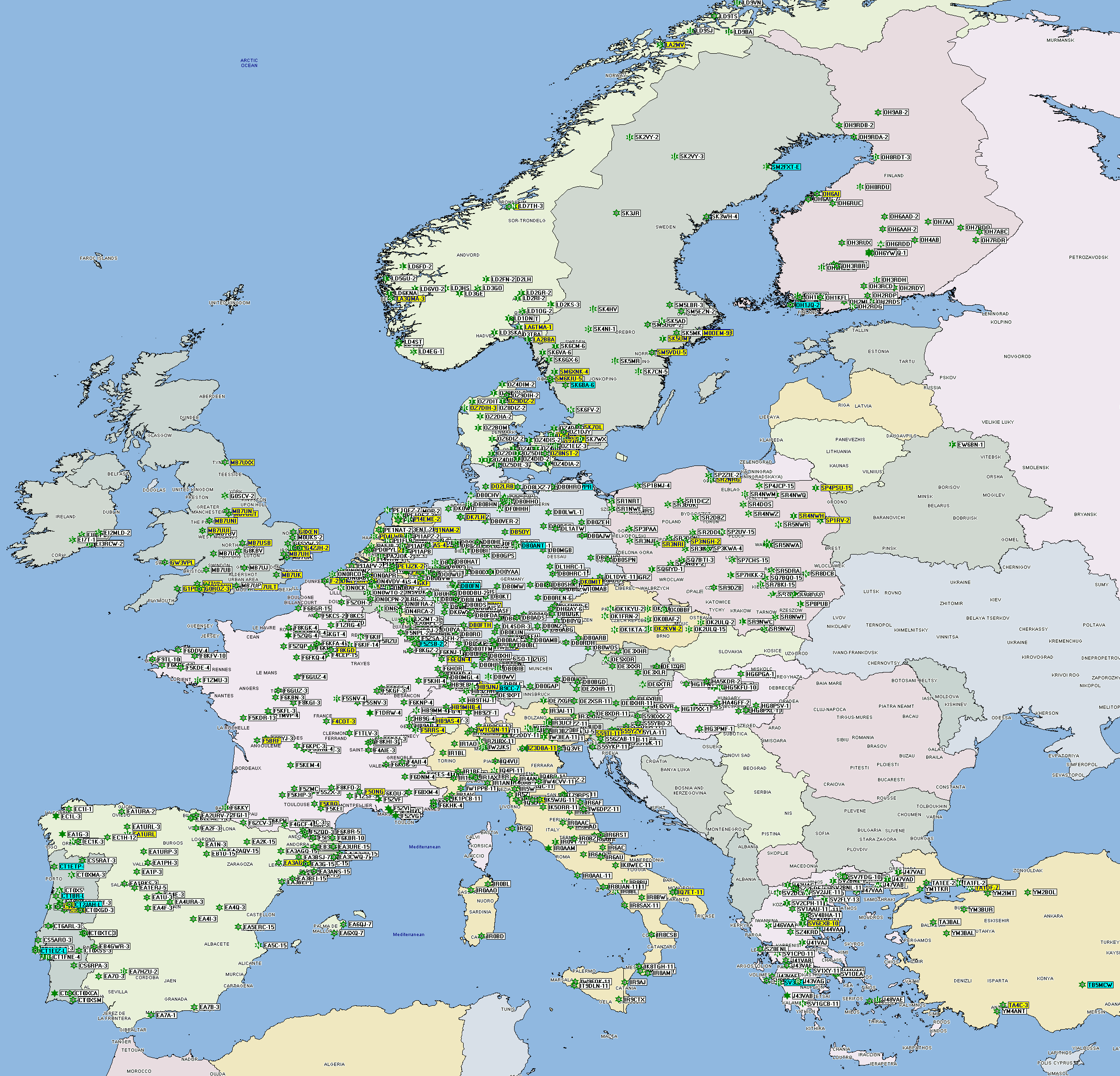 APRS Digpeaters In Europe - Large View  Scroll - Scroll - Scroll!