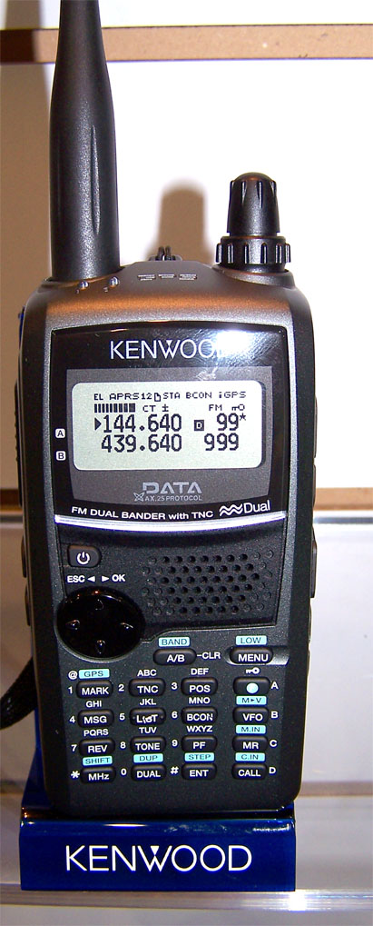 Kenwood TH-D71 Preview